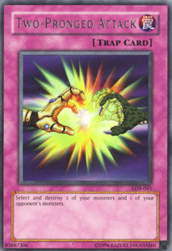 Two-Pronged Attack (V.2 - Rare)⁣ - Legend of Blue Eyes White Dragon⁣ (Rare)⁣ [061]