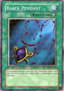 Black Pendant⁣ - Starter Deck: Syrus⁣ (Common)⁣ [021]