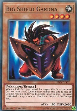Big Shield Gardna⁣ - Legendary Dragon Decks⁣ (Common)⁣ [A12]