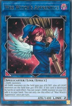Wee Witch's Apprentice⁣ - 2019 Gold Sarcophagus Tin Mega Pack⁣ (Rare)⁣ [111]